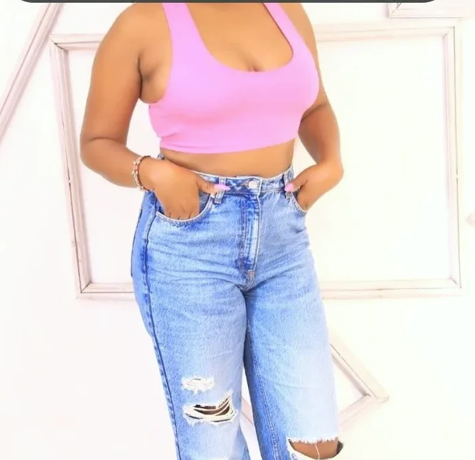 Jessica, 32
